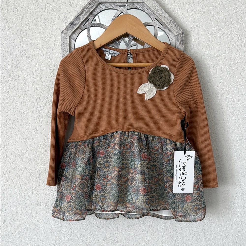 Pippa & Julie • Waffle Rib Knit Blouse with Printed Peplum and Crochet Appliqué